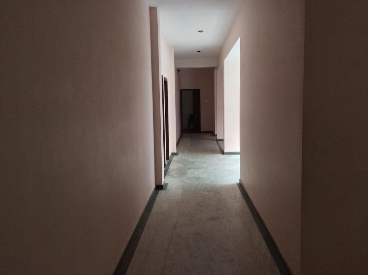 Sakthi Lodge Dharapuram Szoba fotó